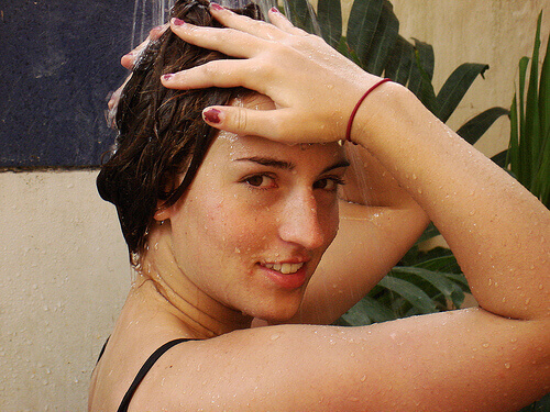 Dina hemmagjorda schampon innehåller färre giftiga ingredienser