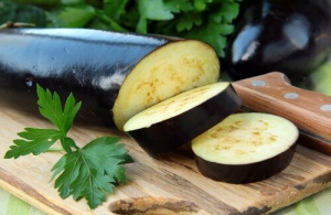 Lär dig att gå ned i vikt med aubergine