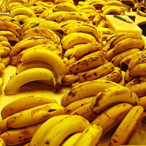 Klasar med bananer