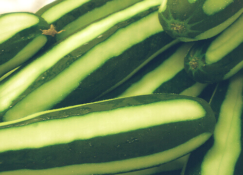 Gurka för ansiktsmasker