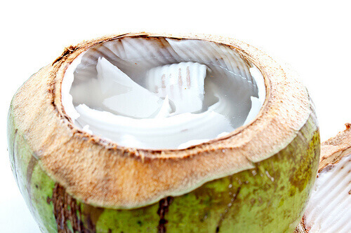 kokosnöt för håret