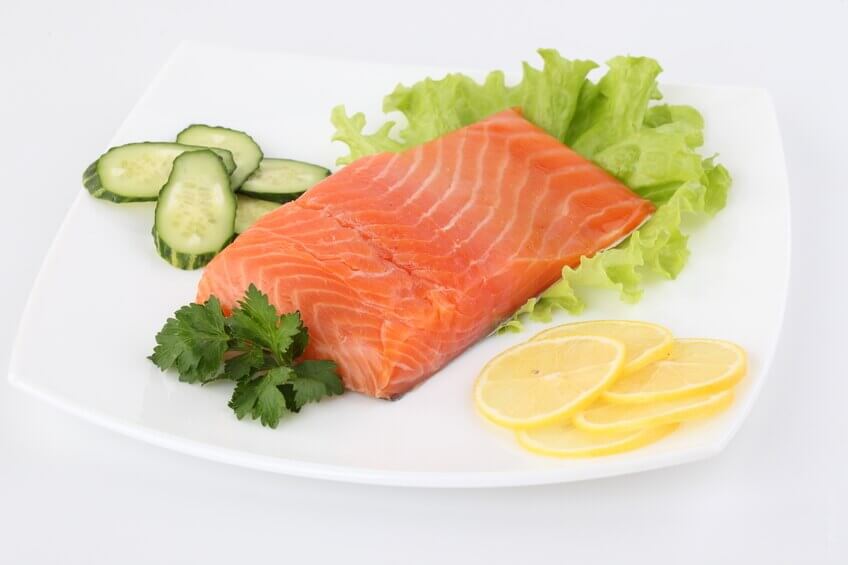 Omega-3 och 5 fettsyror finns i höga koncentrationer i fisk.