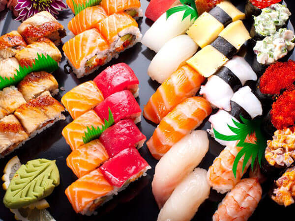 sushi till lunch?