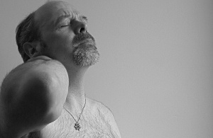 Hur man behandlar nacksmärtor på rätt sätt