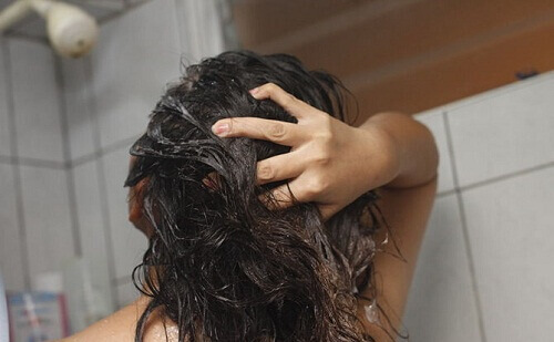 14 naturliga och effektiva tips för friskare hår