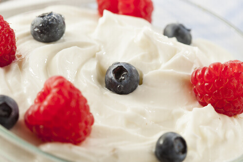 Yoghurt innehåller protein