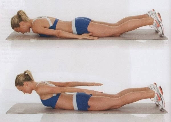 Ryggövning för att bli av med ryggfett