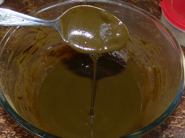 Var försiktig så du inte får fläckar på kläderna