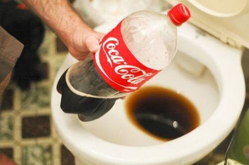 13 alternativa användningar för Coca Cola