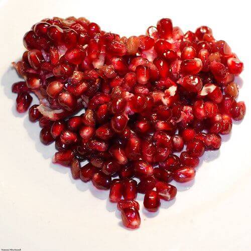 Hjärta med granatäpplen