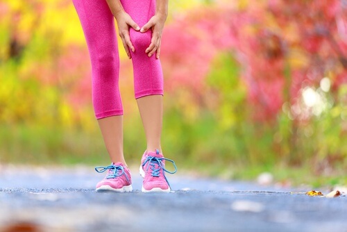 Orsaker och kurer för smärta i knäna