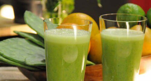 Gå ner i vikt med dessa 5 citrusvatten