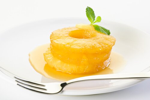 Ananas mot vätskeretention