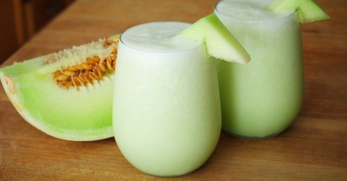 Melon-, spenat- & vindruvssmoothie för trötta muskler