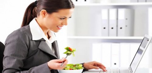 Färska grönsaker till lunch