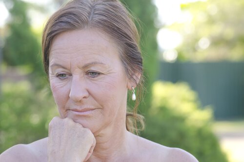 Kvinna i klimakteriet