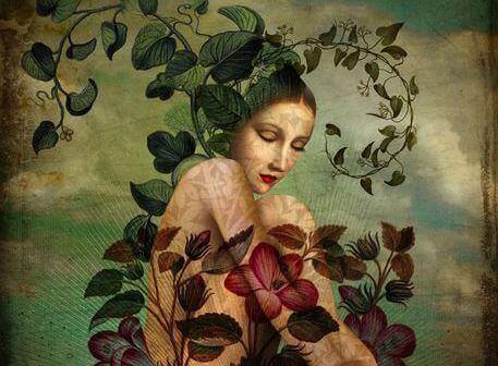 Kvinna bland blommor