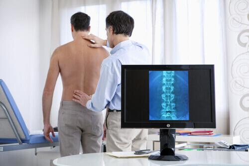 Röntgen av ryggen
