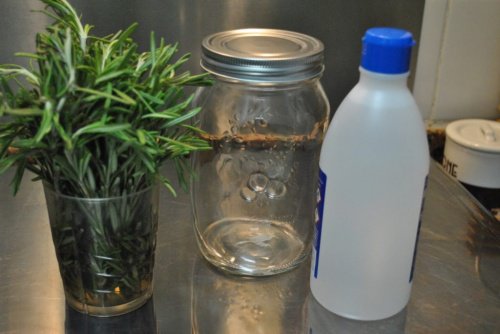 Tvättsprit och rosmarin