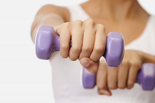 5 enkla övningar för att förbättra bysten 5 enkla övningar för att förbättra bysten