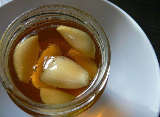 Honung och vitlök på tom mage i 7 dagar Honung och vitlök på tom mage i 7 dagar