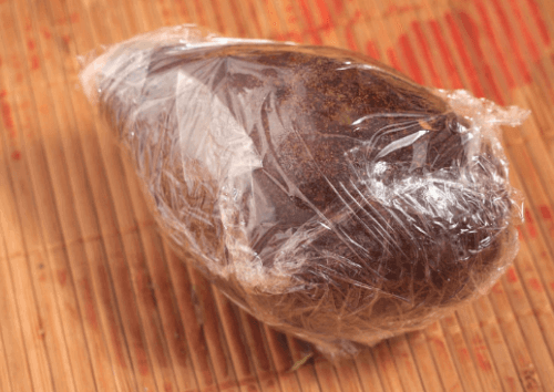 Avokado i plastfolie