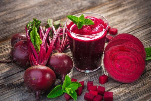 Rödbetsjuice avgiftar levern