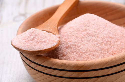 Det finns skillnader mellan bordssalt och rosa Himalayasalt