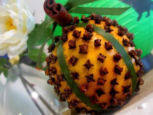 apelsin med kryddnejlika