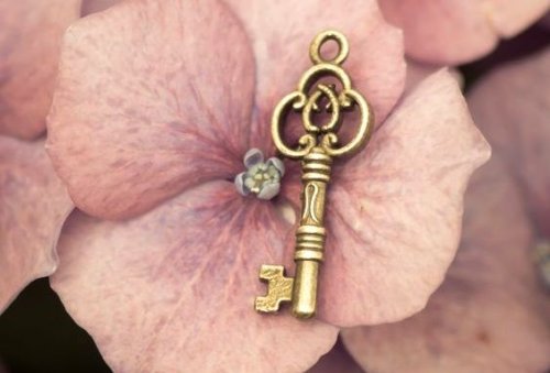 4 vanor hos glada personer vi bör anamma