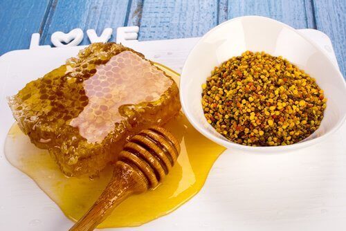 Honung är en vanlig antibiotisk ingrediens
