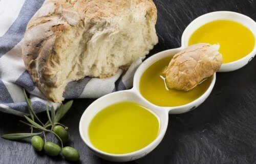 Bröd och olivolja: Den perfekta kombinationen