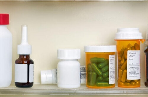 medicinskåp
