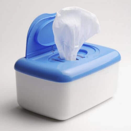 servetter för att ta bort damm