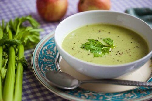 Förändringar i din kost: ät grön soppa