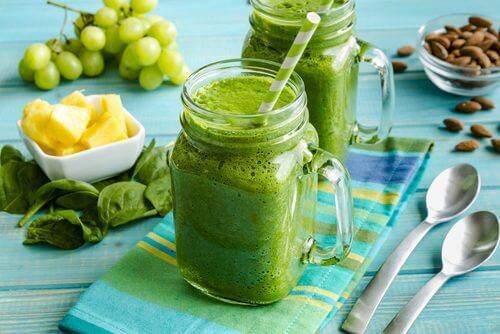 En detoxkur med gröna smoothies
