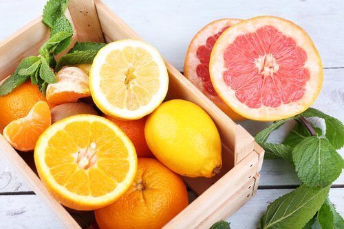 Citrusfrukter bör undvikas