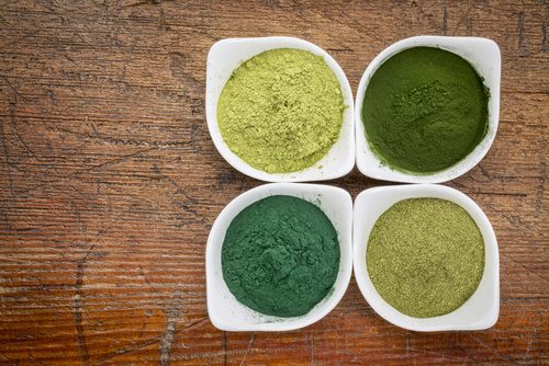 spirulina i skålar
