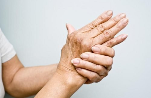 6 oljor för att behandla artrit naturligt