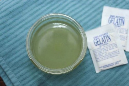 En dryck med gelatin kan lindra magkatarrsbesvären
