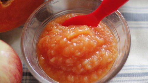 Papain är ett enzym som finns i papaya