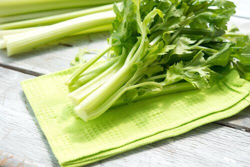Selleri verkar urindrivande och antiinflammatoriskt.