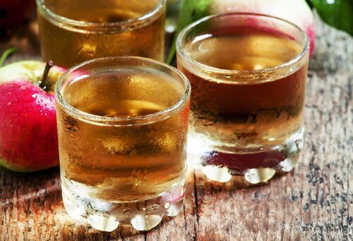 Äppelcidervinäger i glas