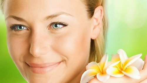 Tips på fyra örtteer för att få yngre hud