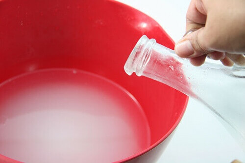 Vitvinsvinäger är en naturligt rengörande produkt