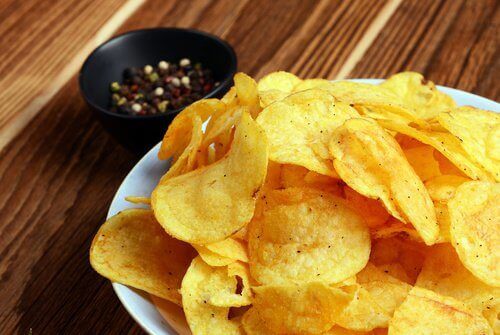 Chips på bord
