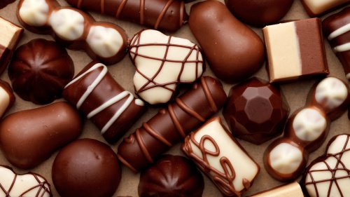 Chokladbitar i olika former