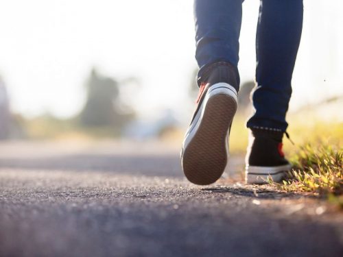 7 bra saker som händer när du tar promenader varje dag - Steg för Hälsa