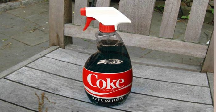 Sprayflaska med Coca-cola