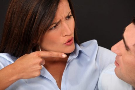 Kritisera inte konstant